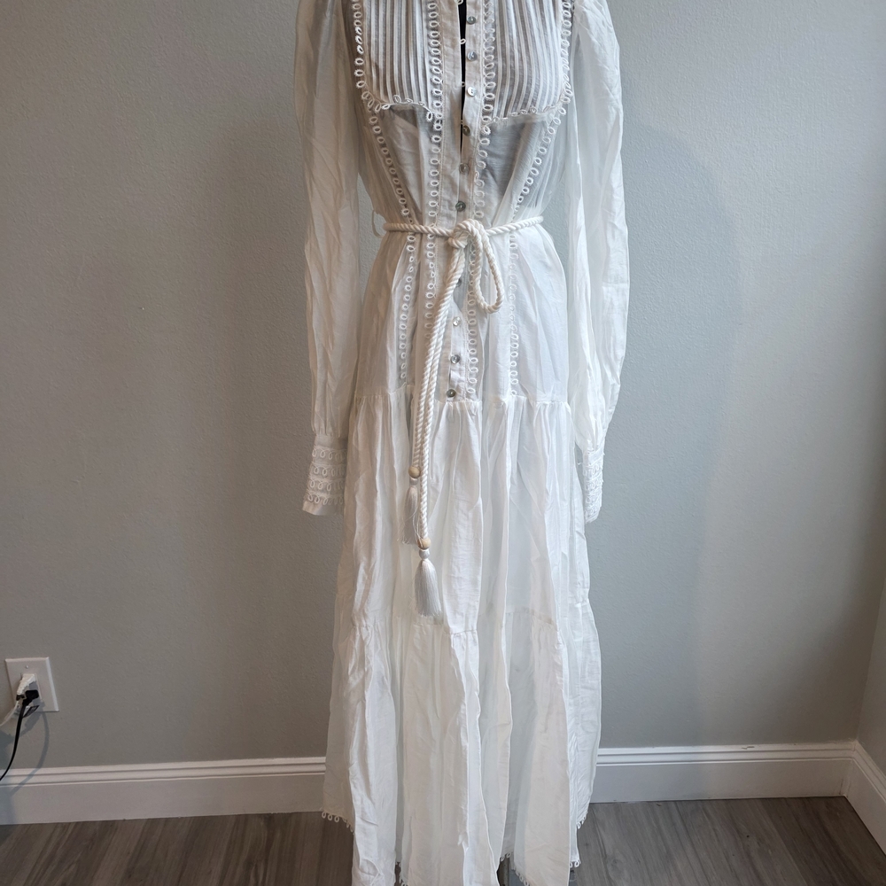 Elegant White Lace Maxi Dress
